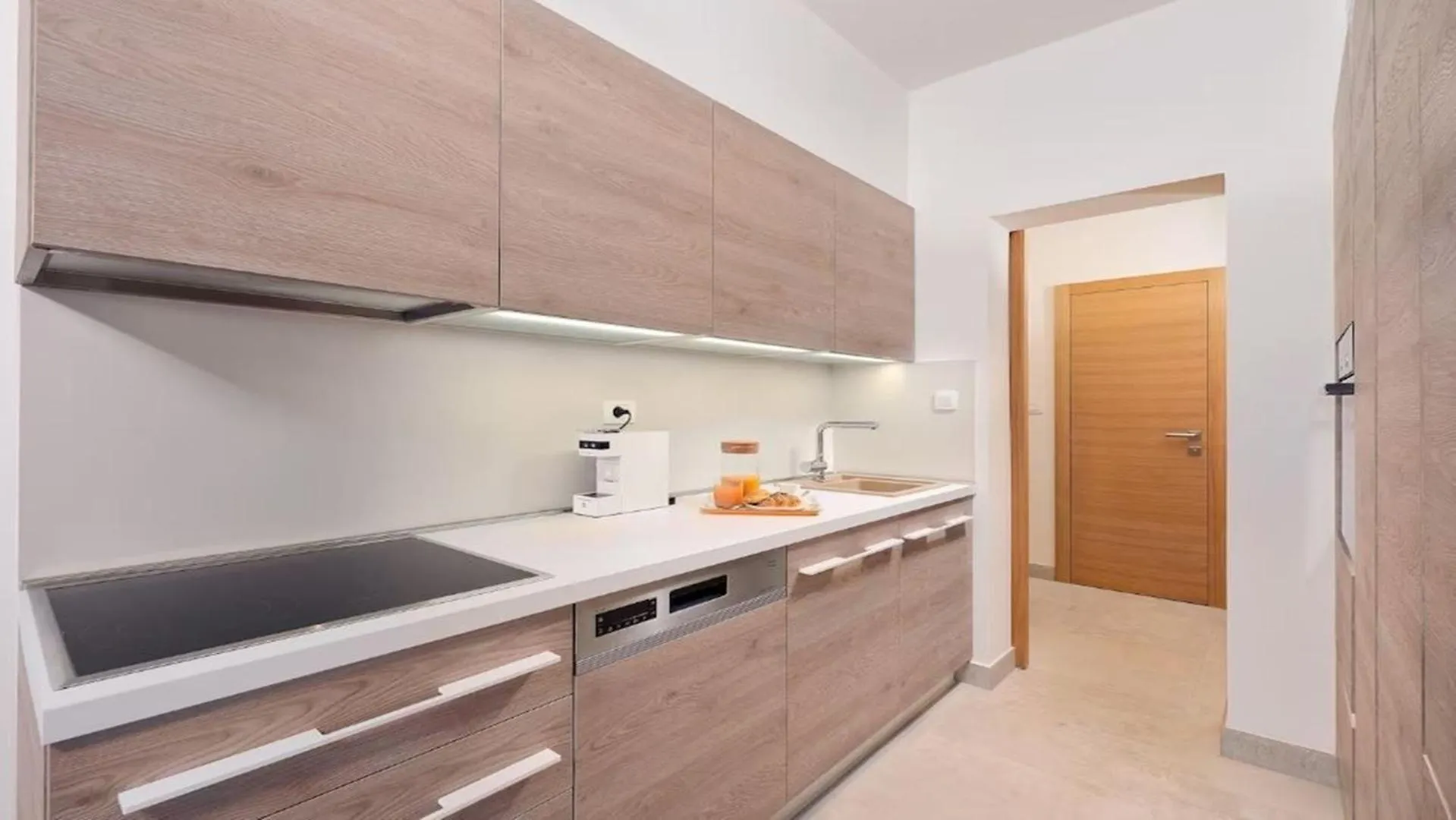Gorgeous Split Apartment For 8 Guests Croatia