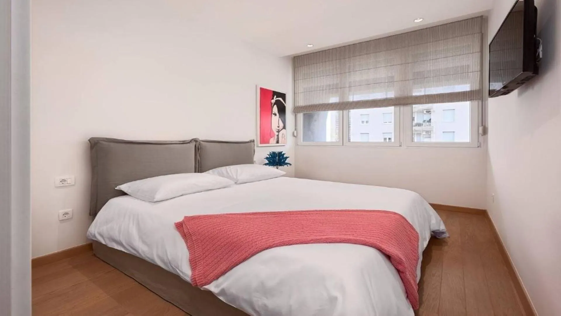 Gorgeous Split Apartment For 8 Guests
